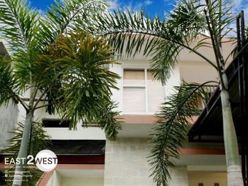 Dijual Rumah Puri Mansion Lombok Barat Nusa Tenggara Barat Dengan Private Swimming Pool Super MURAH Harga Rugi