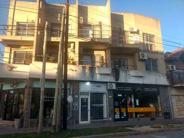 Departamento en venta en Ezpeleta Este