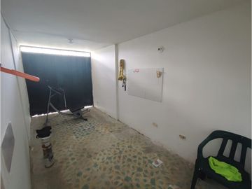 SE VENDE  CASA EN EL SUR DE AMENIA Q. COLOMBIA