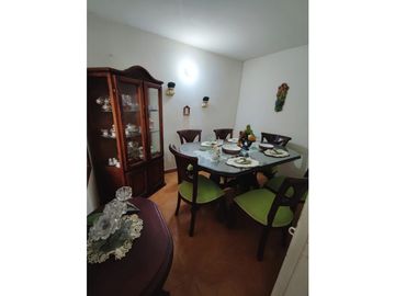 SE VENDE  CASA EN EL SUR DE AMENIA Q. COLOMBIA