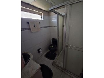 SE VENDE  CASA EN EL SUR DE AMENIA Q. COLOMBIA