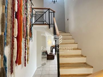 Casa en Venta en Mequiades Galleguillos