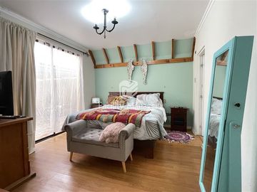Casa en Venta en Mequiades Galleguillos