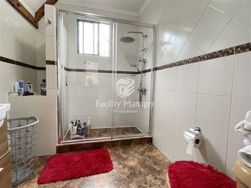 Casa en Venta en Mequiades Galleguillos