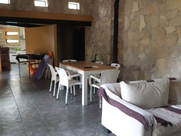 Casa en venta en Parque Leloir