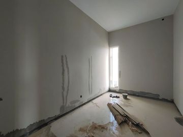 DIJUAL RUMAH BARU DALAM PERUMAHAN DI TEGALREJO. BPY11