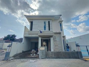 DIJUAL RUMAH BARU DALAM PERUMAHAN DI TEGALREJO. BPY11