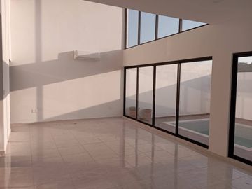 Casa en Venta con Alberca  Fracc. Manantiales Riviera Veracruzana