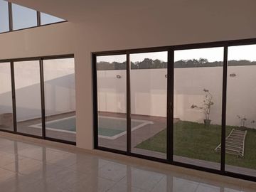 Casa en Venta con Alberca  Fracc. Manantiales Riviera Veracruzana