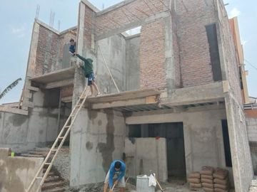Ada Rumah 3 lantai murah di Condet, dekat jalan raya Condet dekat Kalibata