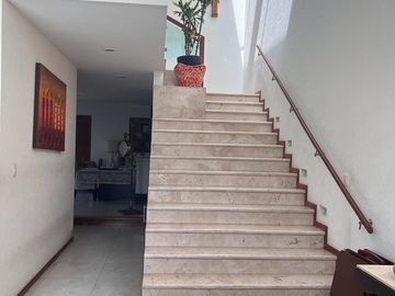 EXCELENTE CASA EN VENTA EN  CLUSTER 444 LOMAS DE ANGELÓPOLIS