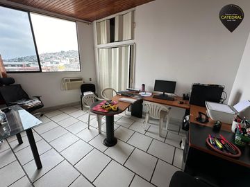 Departamento de venta en Urdesa Central - Laureles – código:20199