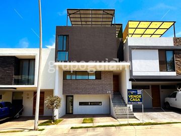 CASA NO. 29 DE SIVEC CAPITAL NORTE