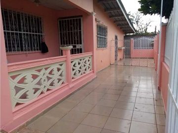 Gran oportunidad de negocio! Se vende casa en Burunga (Arraijan)