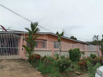 Gran oportunidad de negocio! Se vende casa en Burunga (Arraijan)