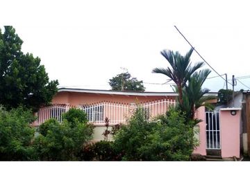 Gran oportunidad de negocio! Se vende casa en Burunga (Arraijan)