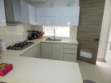 casa en venta en villa campestre. Cod V67158