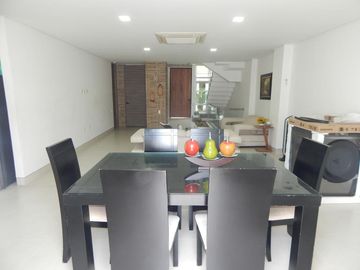 casa en venta en villa campestre. Cod V67158