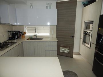 casa en venta en villa campestre. Cod V67158