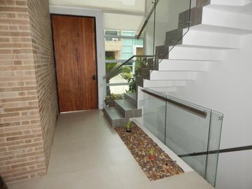 casa en venta en villa campestre. Cod V67158