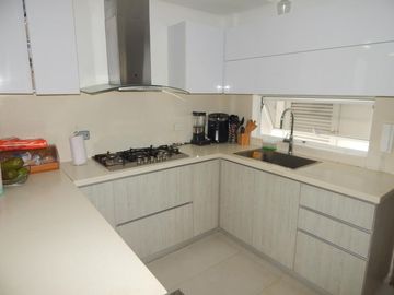casa en venta en villa campestre. Cod V67158