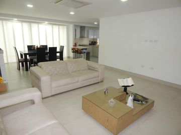 casa en venta en villa campestre. Cod V67158