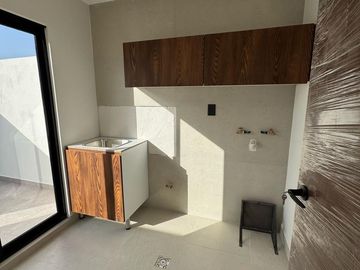 Hermosa casa en Venta en Privada Cima Azul