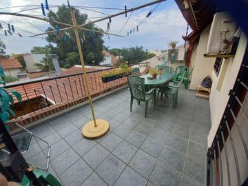 Venta Chalet 8 Ambientes Moron