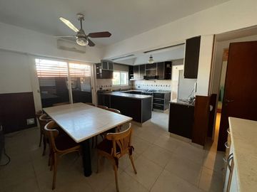 Chalet en Venta Ramos Mejia / La Matanza (A004 4261)