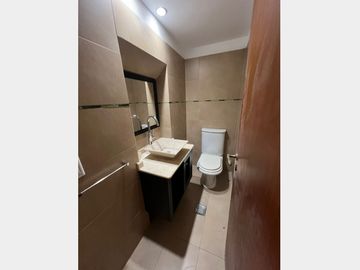 Chalet en Venta Ramos Mejia / La Matanza (A004 4261)