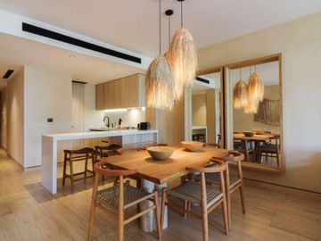 Departamento con family room, rooftop con jacuzzi y alberca con