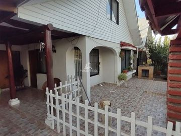 Casa en Venta en VILLA LOS PRADOS