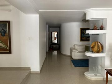 casa en arriendo/venta en la cumbre. Cod V10118
