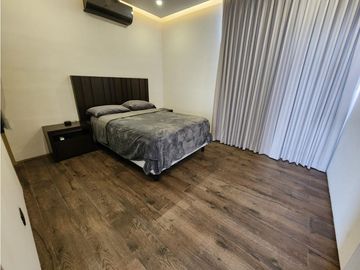 Residencia en Venta Cumbres Elite Premier Equipada