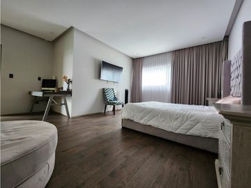 Residencia en Venta Cumbres Elite Premier Equipada