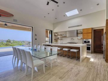 Casa con jardín, alberca privada, Jacuzzi y Terraza, Puerto Los Cabos, Venta, Sa