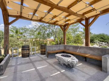 Casa con jardín, alberca privada, Jacuzzi y Terraza, Puerto Los Cabos, Venta, Sa