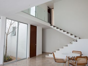 VENTA CASA TIPO TOWNHOUSE EN DZITYA AL NORTE DE MERIDA