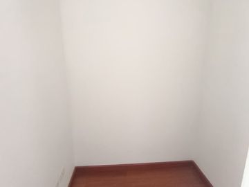 apartaestudio en arriendo en cedritos. Cod A6725103