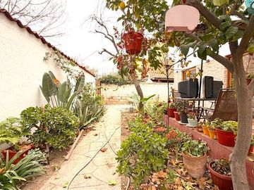 Casa en venta de 4 dorm. en Ñuñoa