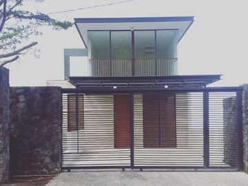 Rumah Baru Istimewa dijual 4 lantai View Joss, Citrasun Garden