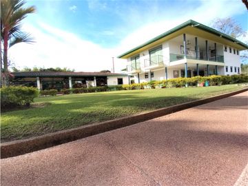 FINCA HOTEL EN VENTA - QUIMBAYA, QUINDIO, VIA A PUERTO ALEJANDRÍA