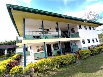 FINCA HOTEL EN VENTA - QUIMBAYA, QUINDIO, VIA A PUERTO ALEJANDRÍA