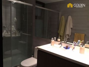 Departamento en Venta en Frente al Portal La Dehesa