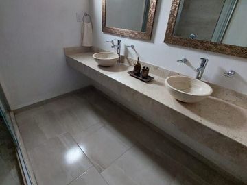 SE VENDE CASA EN BOSQUES DEL DORADO EN LEÓN GUANAJUATO