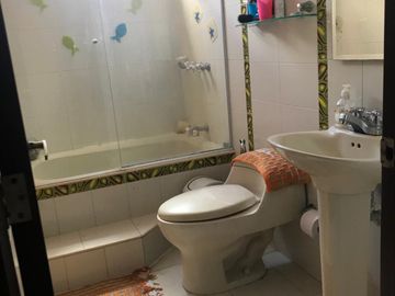 apartamento en venta en altos de riomar. Cod V103438