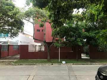 apartamento en venta en altos de riomar. Cod V103438