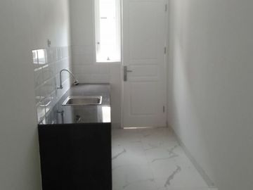 Rumah minimalis cantik 1, 2 m strategis di mampang depok