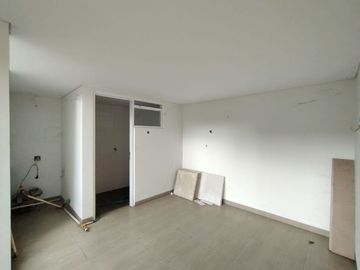 Single House Murah di Cilandak Barat Kondisi Unfurnished 4 BR HSE-A0592