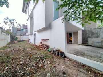Single House Murah di Cilandak Barat Kondisi Unfurnished 4 BR HSE-A0592
